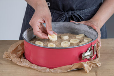 Bananenkuchen dekorieren