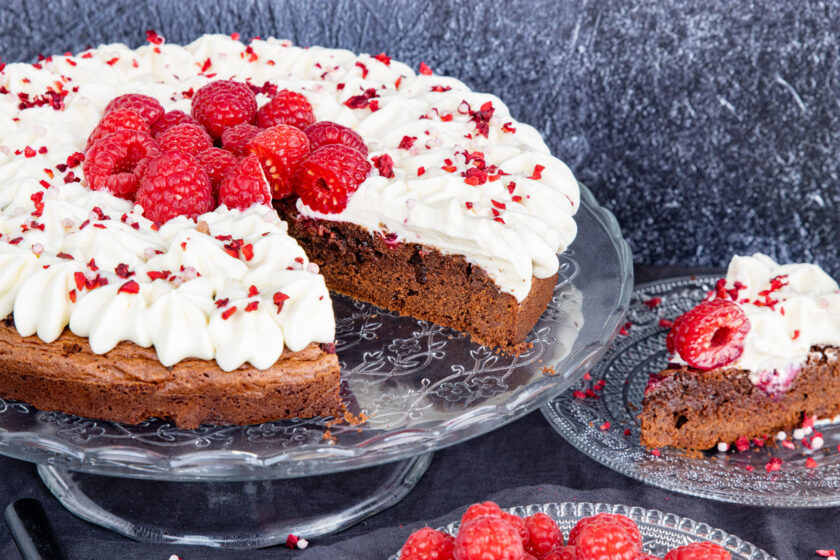 Brownie-Himbeer-Torte