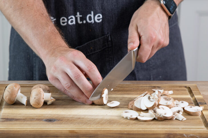 Champignons klein schneiden