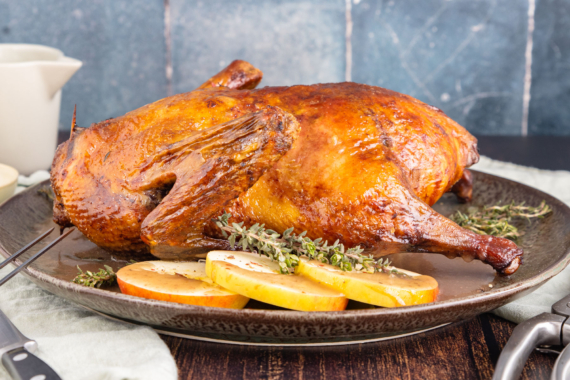 Entenkeulen aus dem Backofen nach Omas Rezept - eat.de