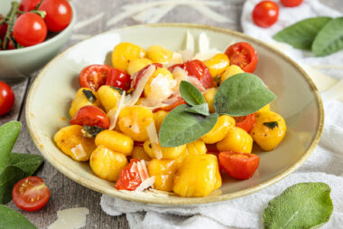 Gnocchi mit Salbeibutter und Parmesan
