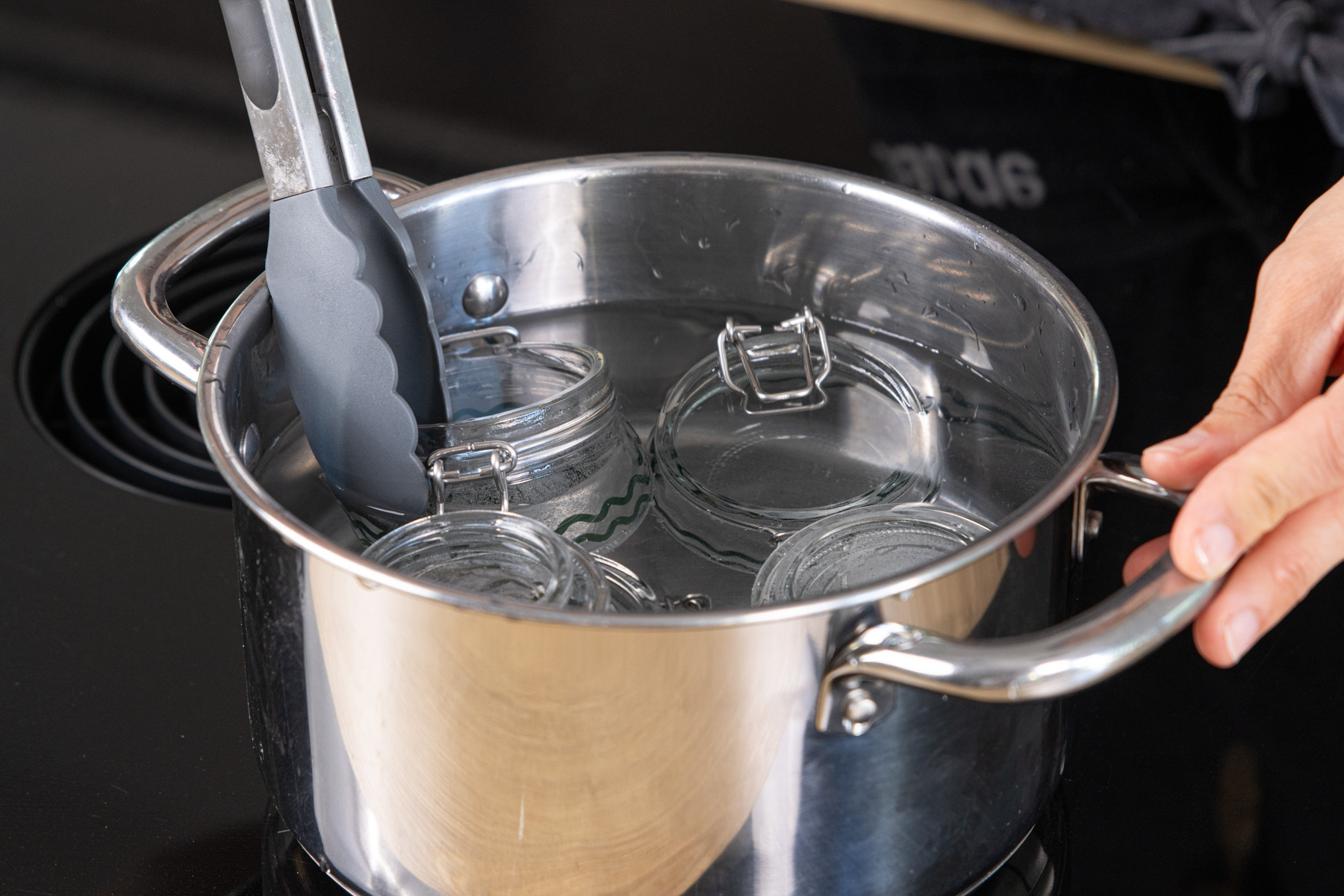 Gläser sterilisieren