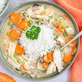 Hühnerfrikassee mit Reis