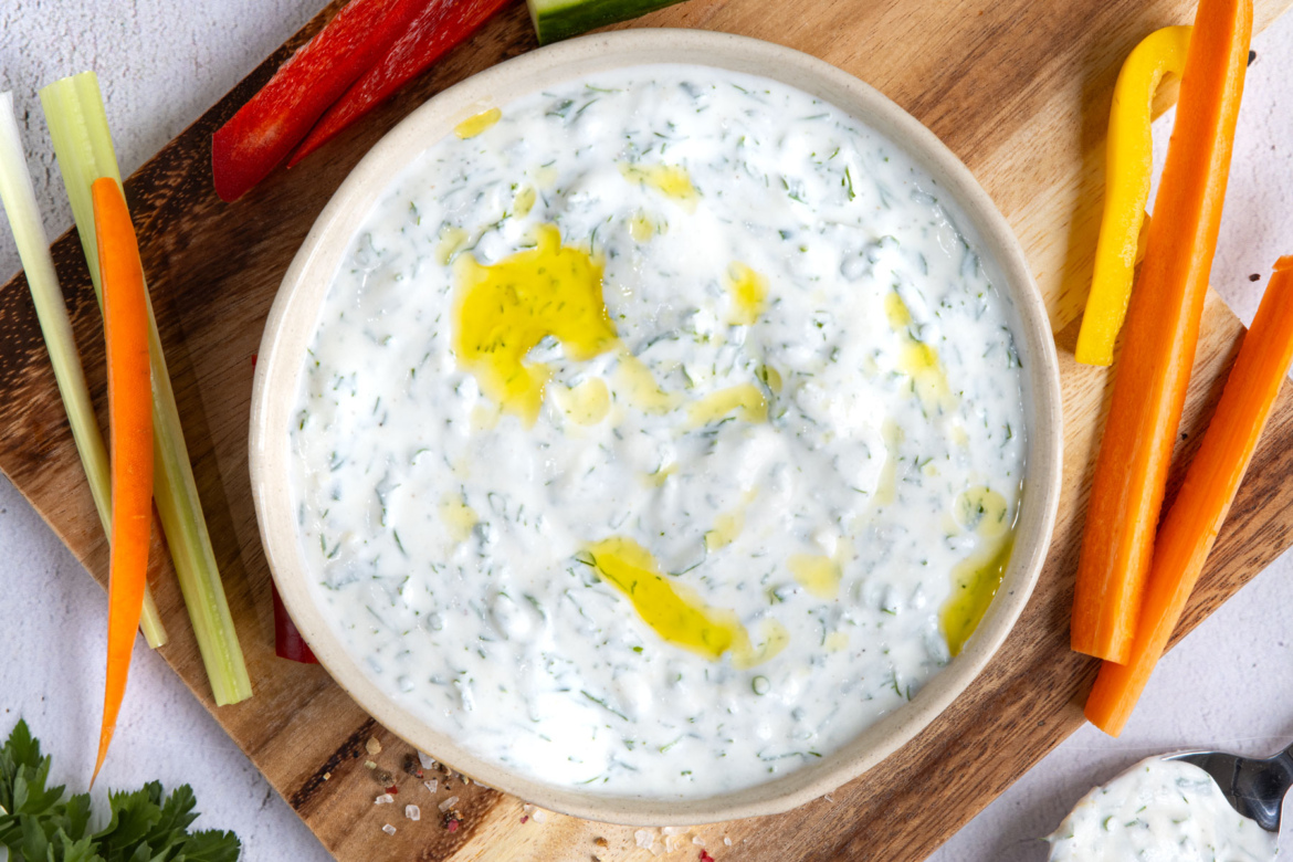 Kräuterquark-Dip | Rezept