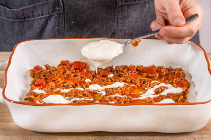 Bechamel verteilen