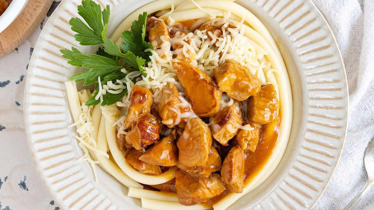 Schweinegulasch nach Omas Rezept
