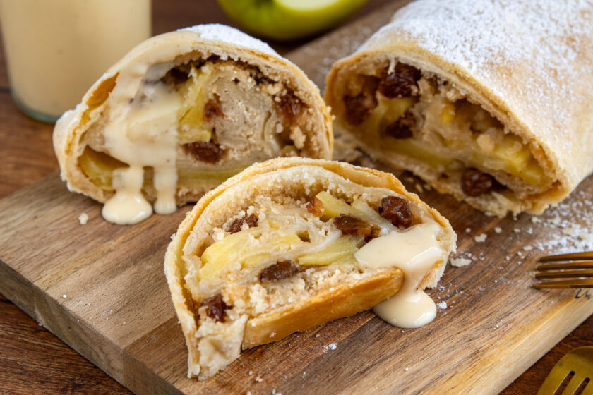 Wiener Apfelstrudel