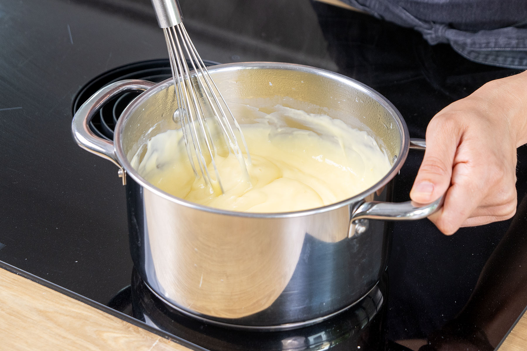 Apfelkuchen mit Vanillepudding | Rezept
