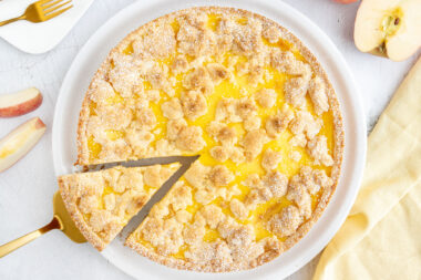 Apfelkuchen mit Vanillepudding
