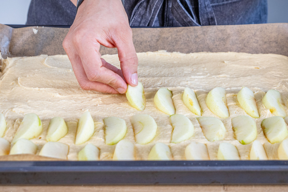 Apfel-Streuselkuchen vom Blech | Rezept