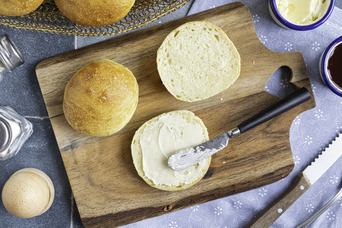 Buttermilchbrötchen backen | Rezept