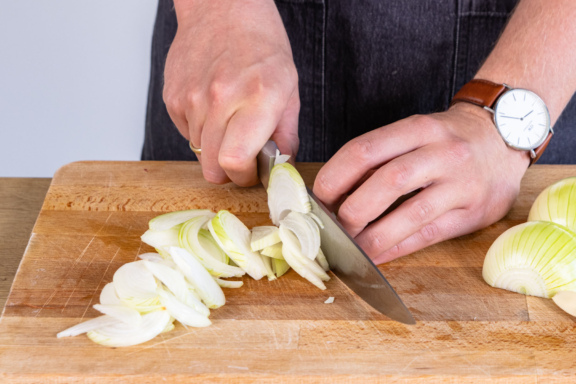 Einfache Zwiebelsoße Grundrezept