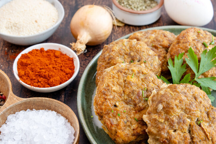 Hackfleisch richtig würzen - Frikadellen