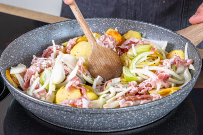 Kartoffeln in der Pfanne braten