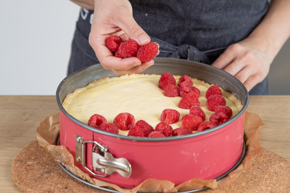 Käsekuchen mit Himbeeren