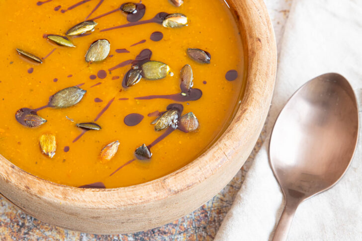 Leichte kalorienarme Kürbissuppe