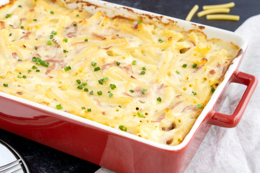 Makkaroniauflauf mit Schinken