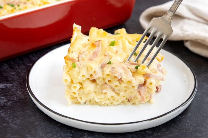 Makkaroniauflauf mit Schinken