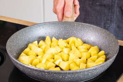 Kartoffeln anschwitzen