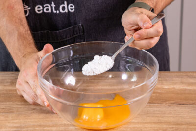Puderzucker schaumig schlagen