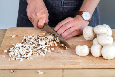 Champignons klein schneiden