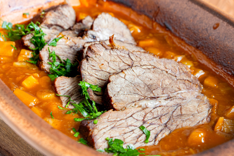 Rinderbraten im Römertopf