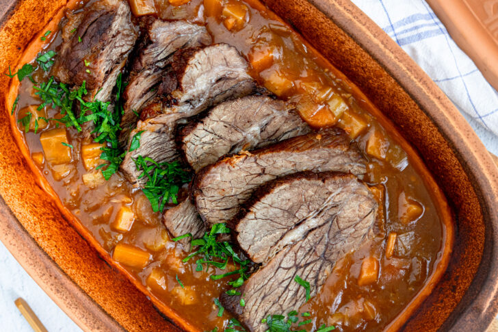 Rinderbraten im Römertopf