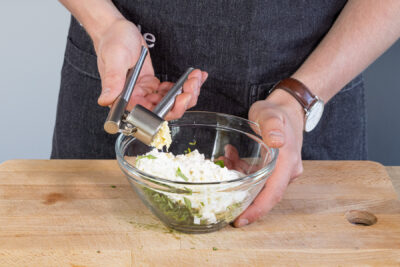 Knoblauch dazugeben