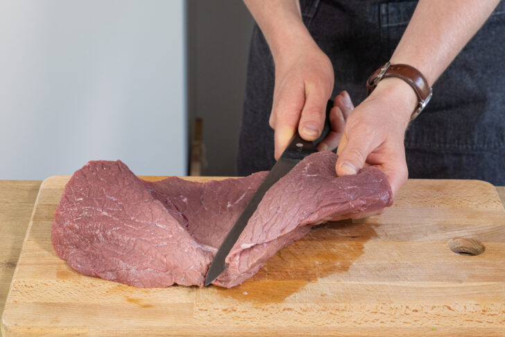 Fleisch aufschneiden