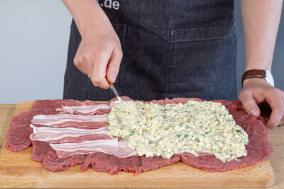 Rinderrollbraten füllen
