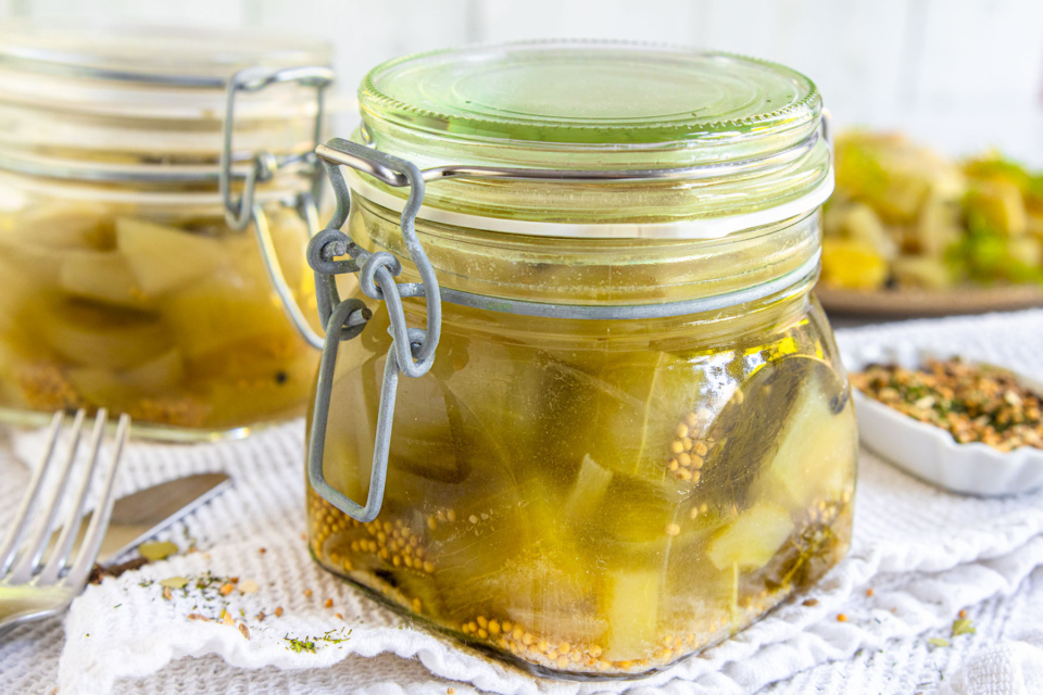 Senfgurken einkochen nach Omas Rezept | Rezept