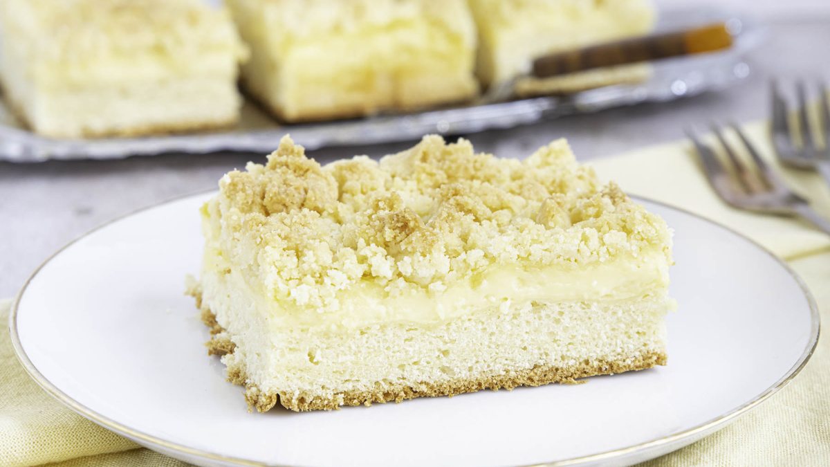 Streuselkuchen mit Pudding nach Omas Rezept