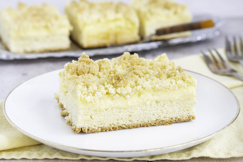 Streuselkuchen mit Pudding nach Omas Rezept