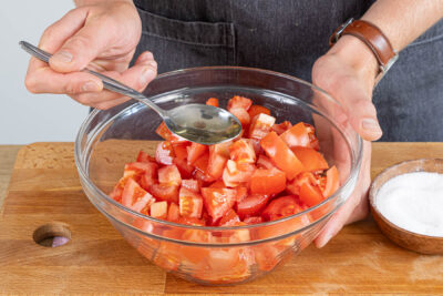 Tomaten marinieren