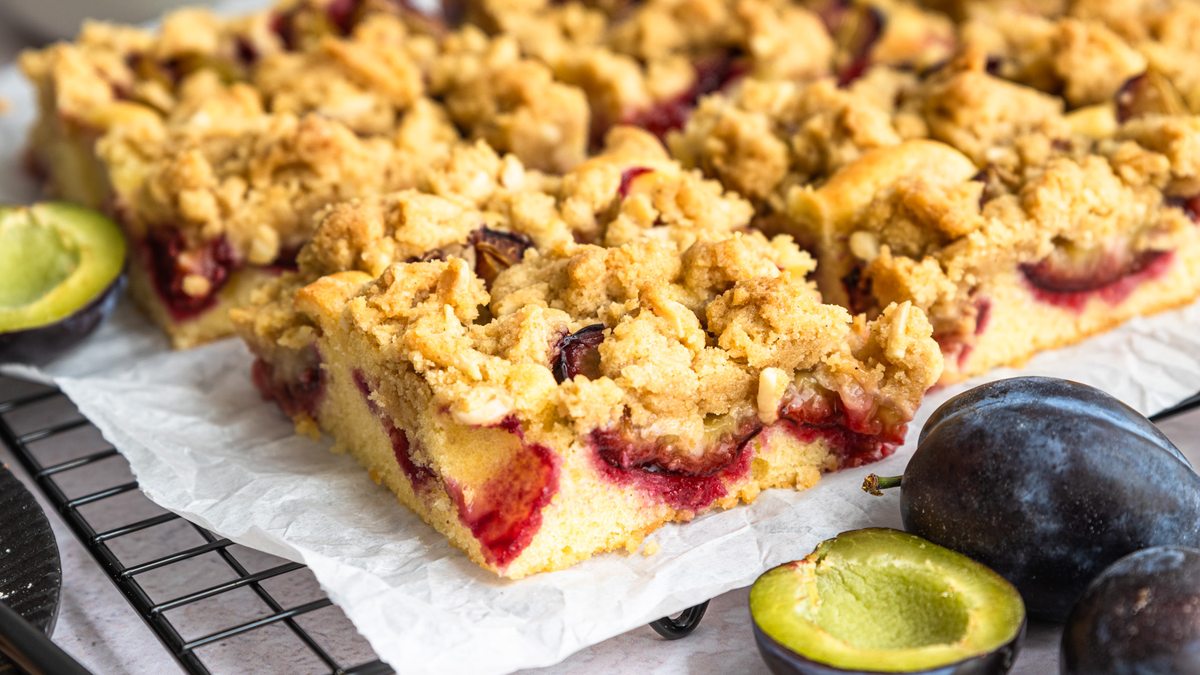 Zwetschgen-Streuselkuchen | Rezept- eat.de