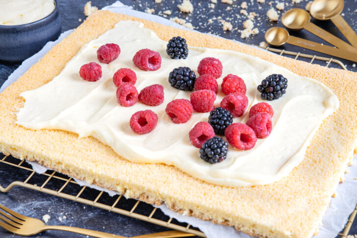 Biskuitboden für ein Backblech