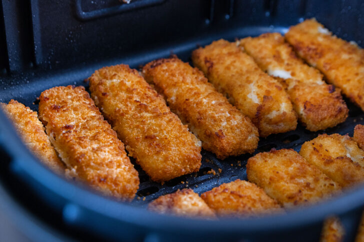 Fischstäbchen aus der Heißluftfritteuse
