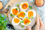 Gekochte Eier aus der Heißluftfritteuse