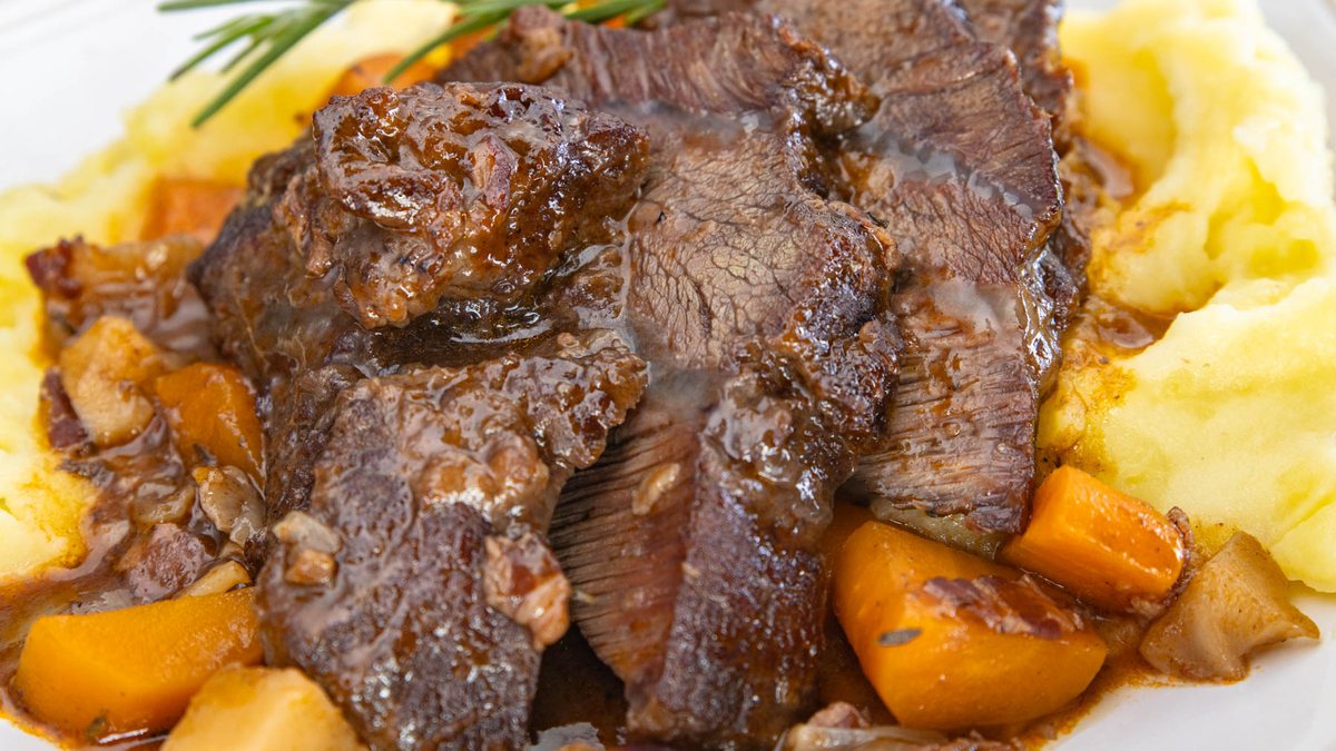 Geschmorte Ochsenbäckchen - so zart & lecker