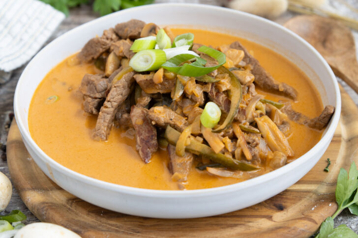 Geschnetzeltes Stroganoff
