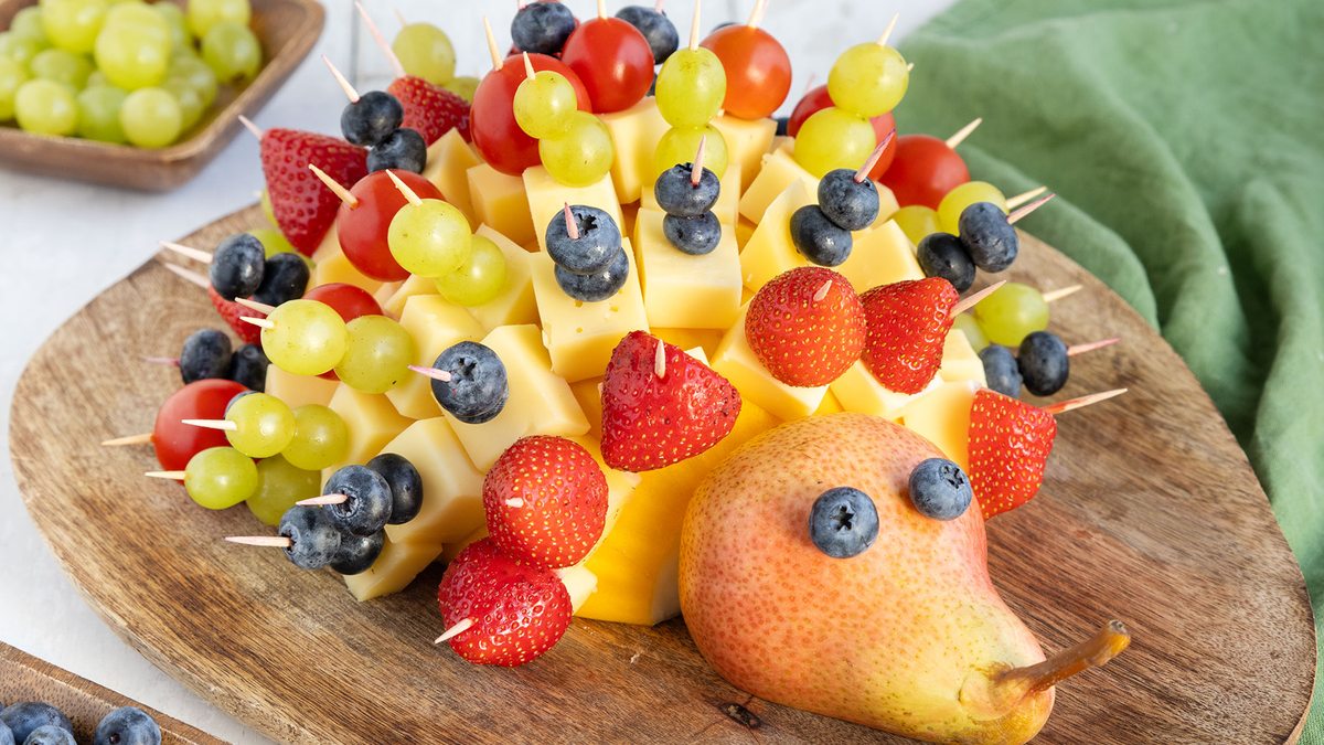 Käseigel: fruchtiges Kinder-Party-Rezept