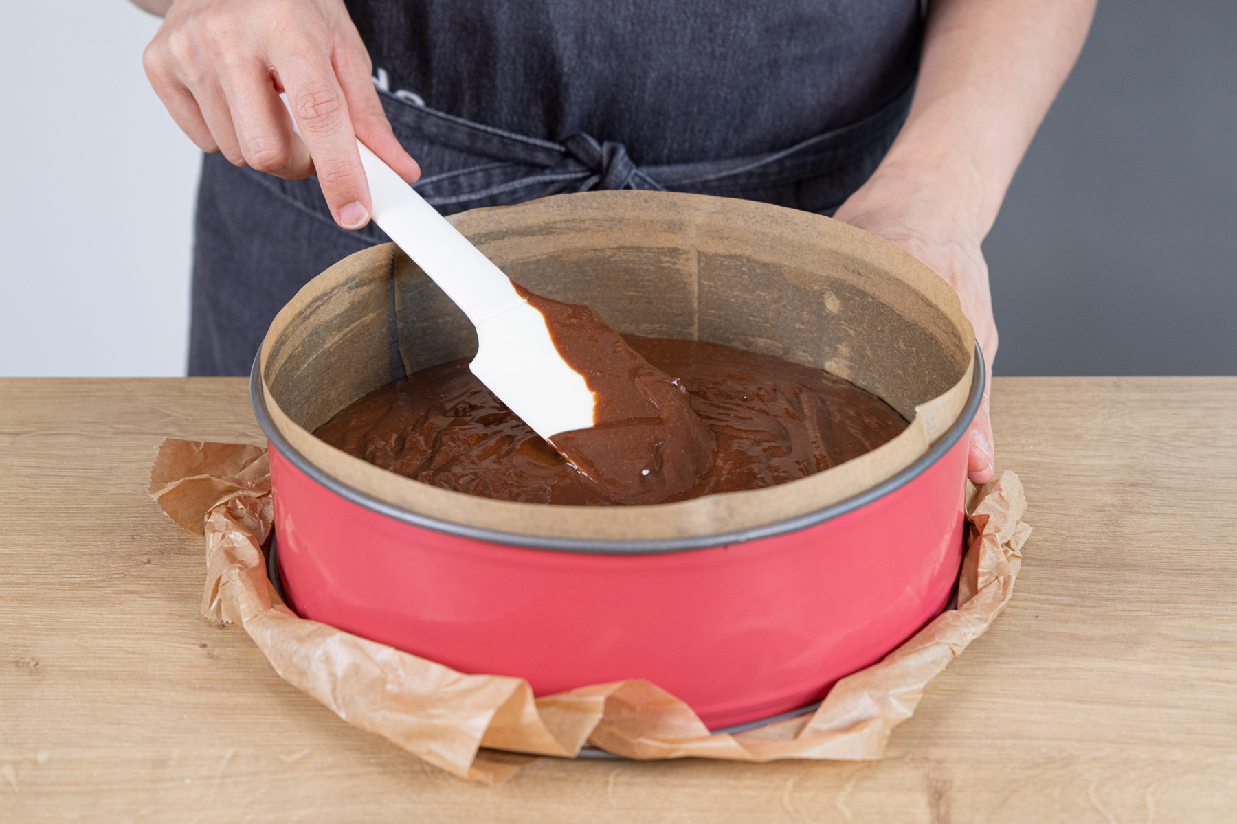 Boden für den Maulwurfkuchen backen