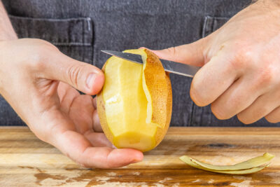 Kiwi schälen