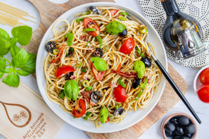 Pastasalat mit Balsamico