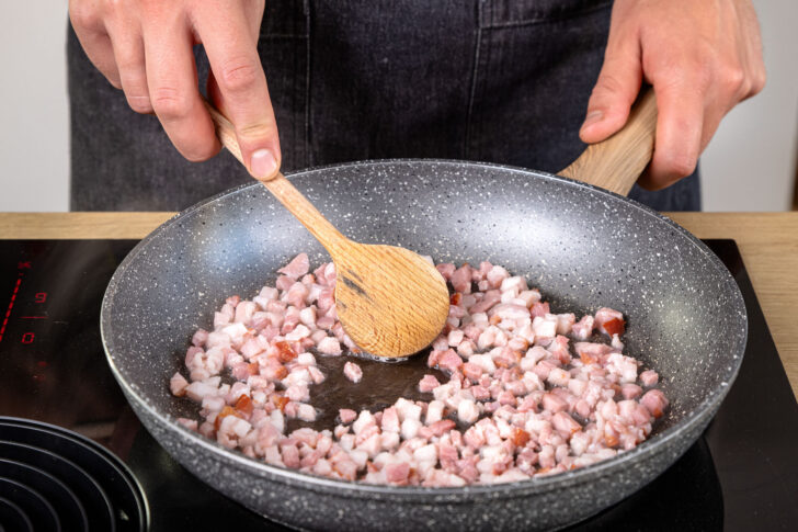 Bauchspeck auslassen