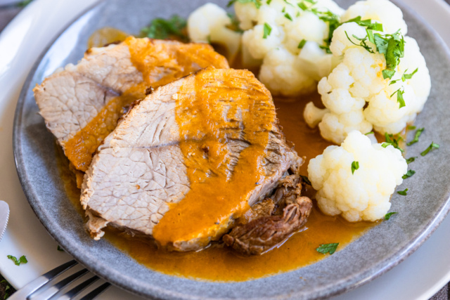 Schmorbraten vom Schwein | Rezept- eat.de