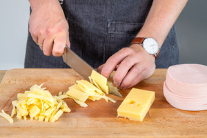 Käse schneiden