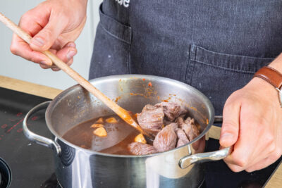 Fleisch dazugeben