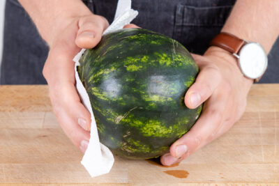 Wassermelone trocken reiben