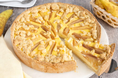 Birnenkuchen mit Pudding